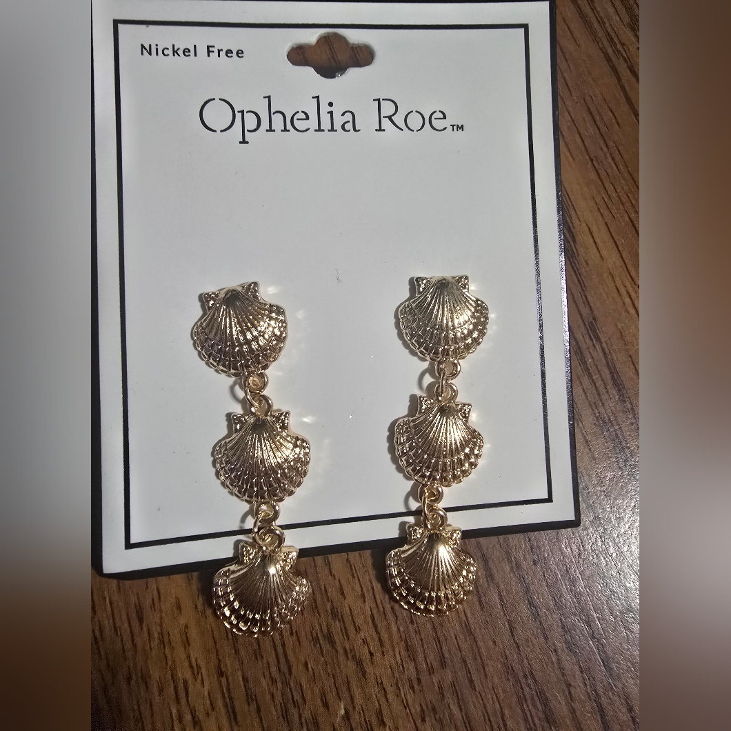 4 For $25 Nwt Gold Shell Drop Earrings